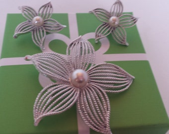 Sarah Coventry Pin and Earrings