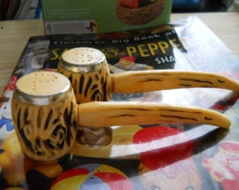 Vintage Corn Cob Pipes Salt and Pepper Shakers
