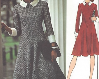1970s Molyneux Womens Dress Fit and Flare with Diagonal Seams & Bias Skirt Vogue Sewing Pattern 2940 Size 12 Bust 34 FF Vogue Paris Original
