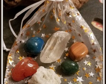 Astrological Crystal Power Pack: Cancer