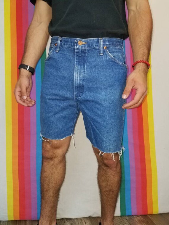 Vintage 1980s 80s Wrangler cutoff blue jean shorts Men's