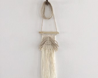 Woven cotton necklace, minimalist necklace, white necklace, yarn art necklace, woven wearables, ethical fashion