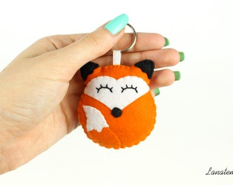 Fox Keychain. Felt Fox Gift Bag Charm. Fox Keyring. Girlfriend Gift Under 20. Birthday Gifts for Her. Accessories Fox Plush. Stuffed Animal.