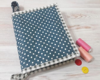 Linen folder case Blue polka dot zipper organizer Quilted sewing box Linen clutch Medium storage case Sewing project bag Thread organizer