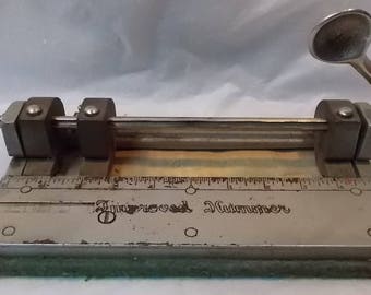 Vintage 1950s or 1960s Improved Hummer 3 Hole Adjustable Punch from Wilson Jones-Works