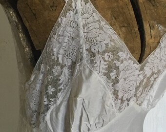 Bridal white lingerie by Tranel Vintage 1930s