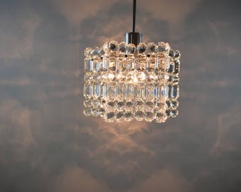 Crystal pendant light - Pendant lighting