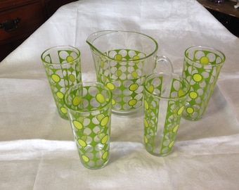 Vintage RETRO Pitcher and 4 drinking Glasses Green Flowers