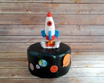 Rocket Ship space Theme Cake Decorating Kit (100% Edible)
