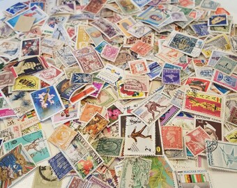200 Vintage Worldwide Off Paper Used Postage Stamps, Vintage Ephemera Stamps, Philatelic, Piece Lot Postage Stamps, Foreign Postage Stamps