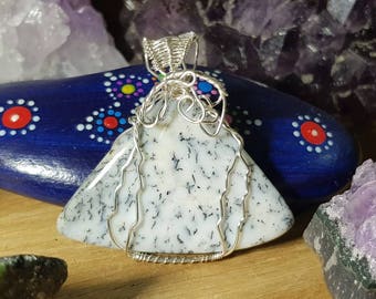 Dentriticas Opal of India crimped in silver