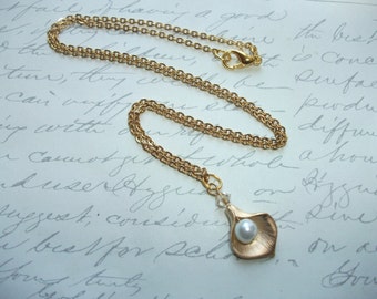 Gold calla lily necklace with pearl