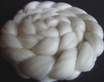 Merino wool roving, 20micron, felting wool, spinning fiber, roving wool, WHITE, undyed wool, dreads, unspun wool, 3.5oz, 100g, 100% wool
