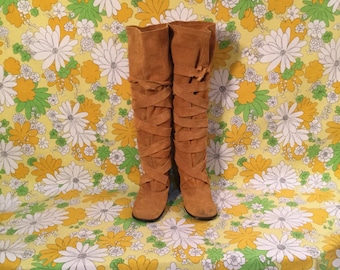 SALE! 60s 70s Vintage Knee High Capezios Suede Boots 7