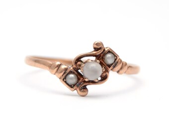 10k Victorian Grey Moonstone Ring