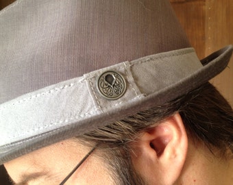 Aged Pewter Cthulhu hat pin