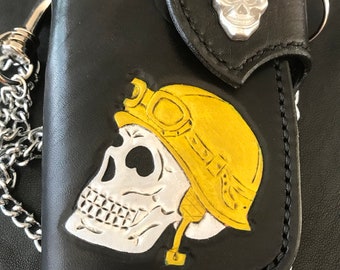 Handmade Leather Chain Wallet with hand tooled skull image - Aloi's Leather