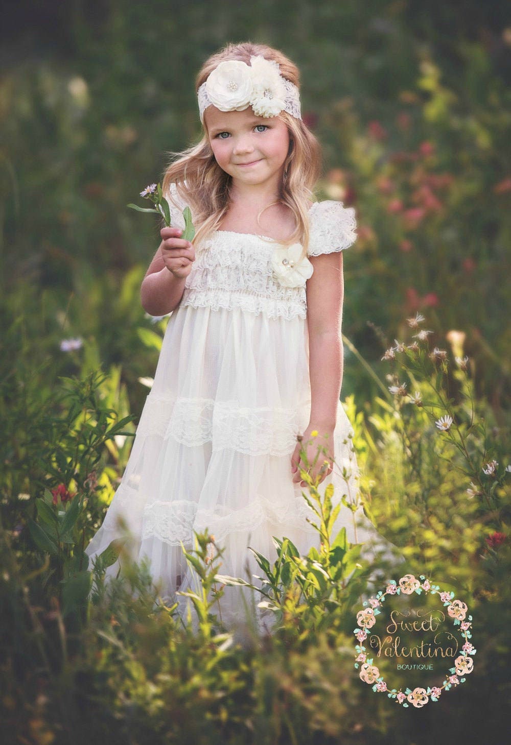 Ivory Lace Flower Girl Dress Vintage Flower Girl Dress
Ivory Lace Vintage Flower Girl Dress