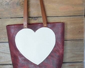 Mini Magnolia Tote in rustic red