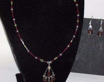Necklace set Garnet and Peridot