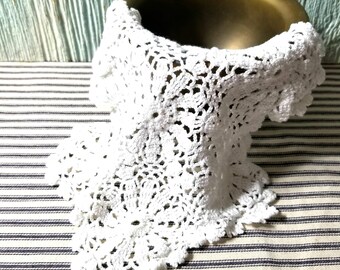 Vintage Hand Crochet Cotton Doily, Shabby Cottage, Arts Crafts Collage Project, Vintage Ephemera, Crochet Doily