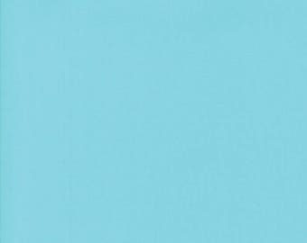 Moda Bella Solids Yardage Robins Egg - 85