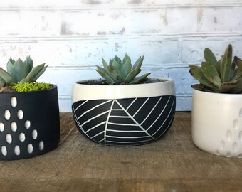 Rounded leaf carved planter - Small planter - Wheel thrown porcelain planter - modern ceramic planter - Succulent planter - made to order
