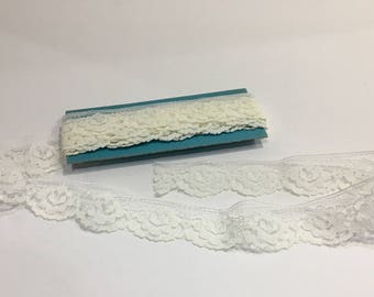 Vintage Ivory Lace Trim, Emebllishing Crafting Sewing Supplies