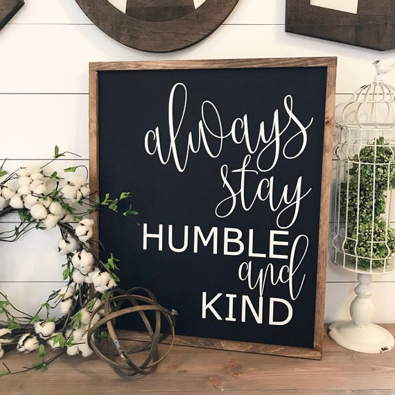 9 Rustic Farmhouse Ideas to Inspire Your Living Room- If your ready to add some farmhouse flair to yor living room check out these ideas that you can DIY or Buy!! | https://heartenedhome.com 9 Rustic Farmhouse Ideas to Inspire Your Living Room- If your ready to add some farmhouse flair to yor living room check out these ideas that you can DIY or Buy!! | https://heartenedhome.com
