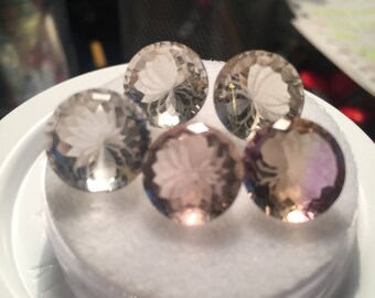 Quartz novelty facet round gemstone 1pc