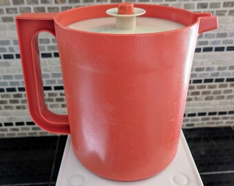 Vintage Tupperware Juice container