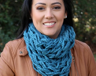 Knit Infinity Scarf - Knit Scarf - Chunky Knit Scarf - Infinity Scarf - Chunky Infinity Scarf - Turquoise Scarf - Knitted Scarf