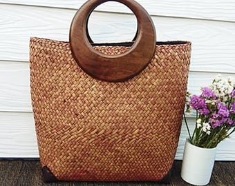 Handmade Shopping Style handbag. 100% natural materials.