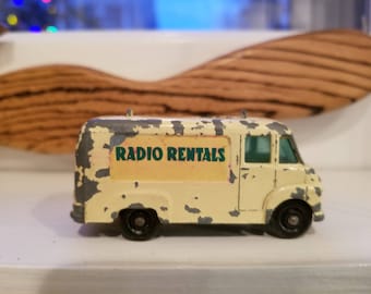 Vintage 1963 English Diecast Lesney Radio Rentals Matchbox No. 626 Car Toy Van Truck