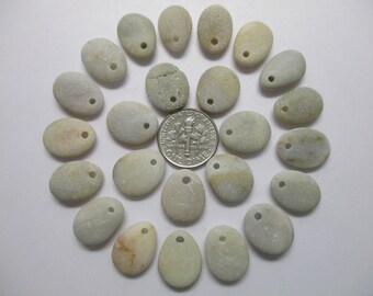 BEACH SEA STONE 15mm Beads 24 Top Drilled Pendants Earrings Flawless Grey Beige Real Surf Tumbled Natural Stones Jewelry Rock Bead Peb 1279a
