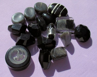 Lot Of Salvaged Assorted Black Grey Silver Colored Beads