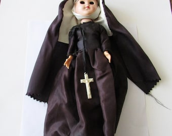 Vintage Plastic Nun Doll to Refurbish or Repurpose
