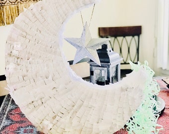 Moon and star, twinkle twinkle, Eid piñata
