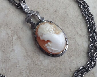 Vintage Sterling Shell Cameo Necklace