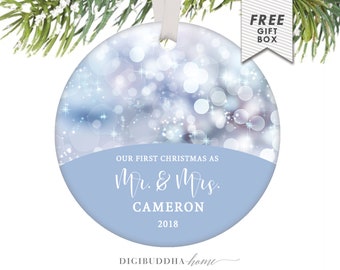 Married Ornament for Couple Christmas Ornaments Just Married First Year Anniversary Gifts Married Christmas Newlywed Ornament for Mr & Mrs