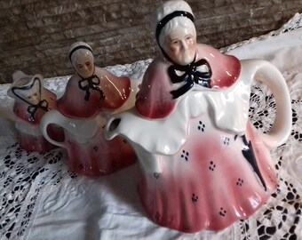 Sale Little Old Lady pink teapot milk jug & sugar bowl tea set vintage Tony wood hand painted c1940's