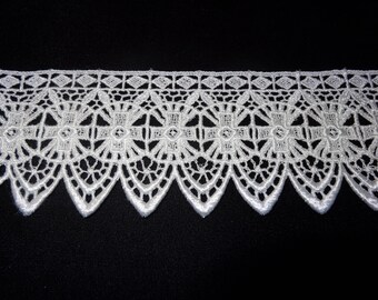 Cross Design Venise Lace