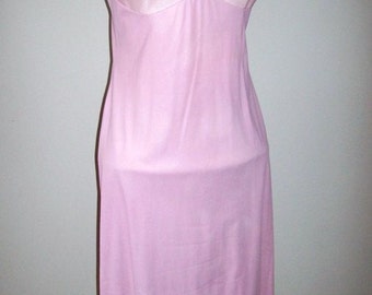 1970s Vintage Slip - Womens Full Slip - Hand Dyed Vintage Slip - Plum Vanity Fair Slip - Retro Nightgown - Bust 34" - Vintage 70s Lingerie