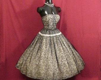 Vintage 1950's 50s STRAPLESS Ben Reig Black Lace White Silk Chiffon Organza Circle Skirt Party Prom Wedding DRESS Gown