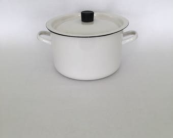 Enamelware Vintage Stockpot with Lid
