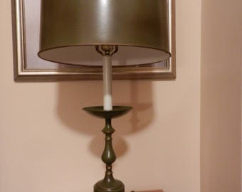 Green Lamp and Green Spider Shade with three-way Switch