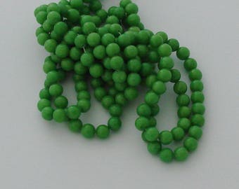 10 pearls 8mm light green jade
