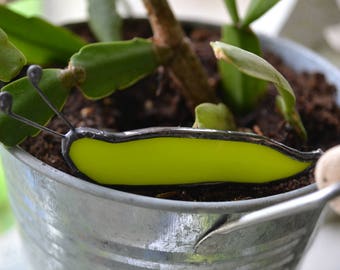 Stained Glass Slug Plant Stake, Miniature Slug, Dish Garden Decor, Lime Green, Housewarming Gift, Garden Miniatures