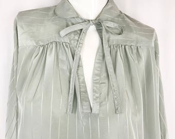 Vintage 1970s Billowy Blouse By Liz Claiborne || Mint Grey Tie Neck Blouse || Large