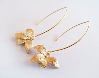 Elementi in oro Orecchini orchidea - regalo per lei - Bridesmaid Gift
